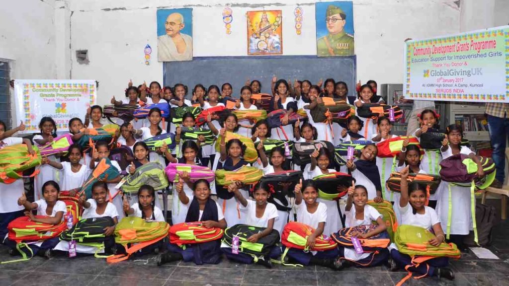Young women in SERUDS women empowerment program