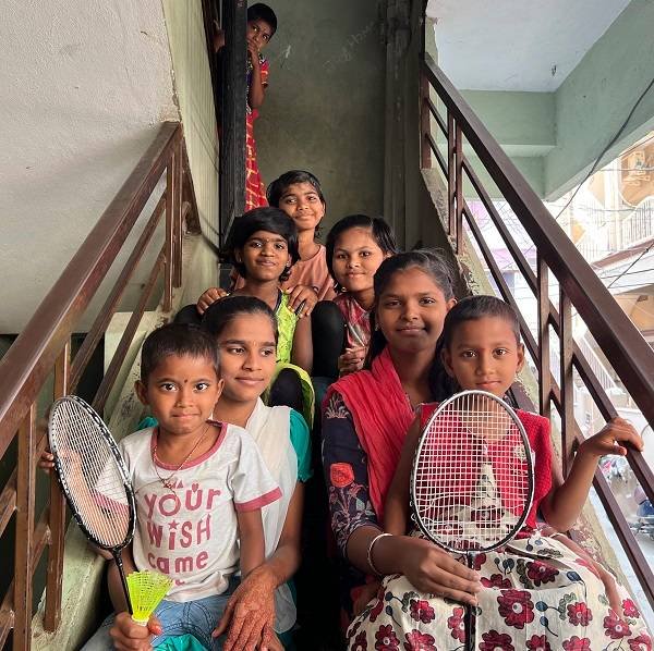 Orphan Group 600 Min 1